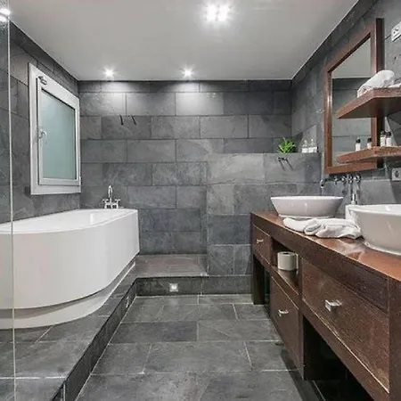 10 Persons In Luxury Barcelona